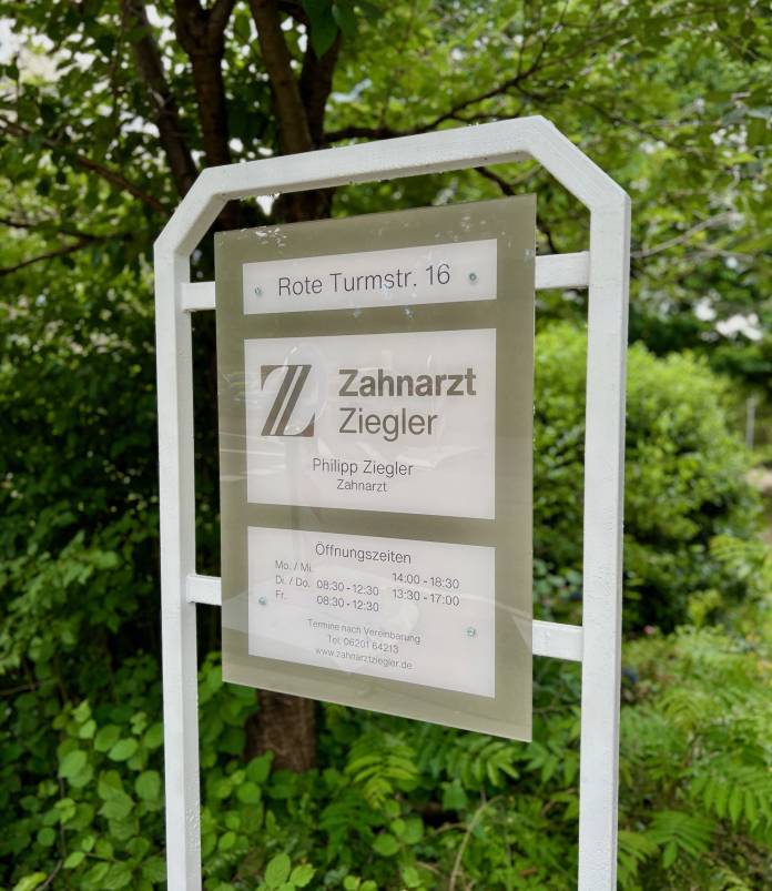 , Philipp Ziegler, Zahnarzt Ziegler - Weinheim, Weineim, Zahnarzt